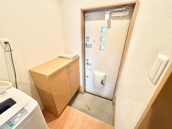 玄関 フルーレ南方