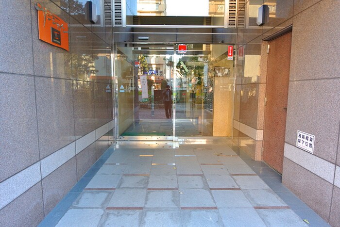 エントランス部分 サンシャインⅢ