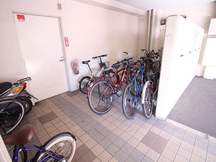 駐輪場 サンシャインⅢ