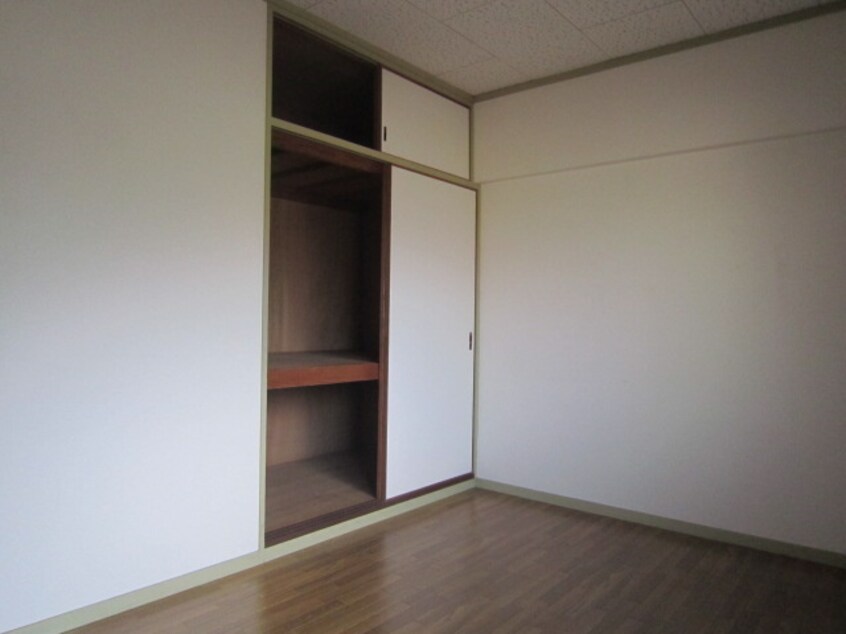 居室 あさおビル