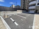 駐車場 ラシュール・イン寺塚