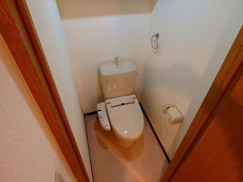 トイレ オ－クハイム