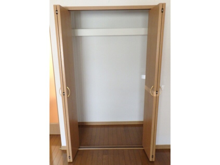 収納 オ－クハイム