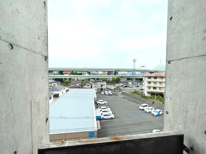 室内からの展望 19－Ｃｕｂｅ