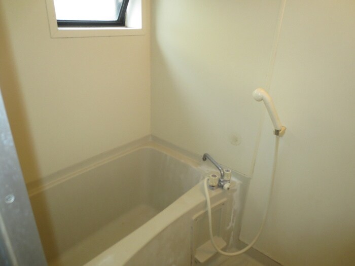 バス／シャワールーム等 セジュ－ルサツキ
