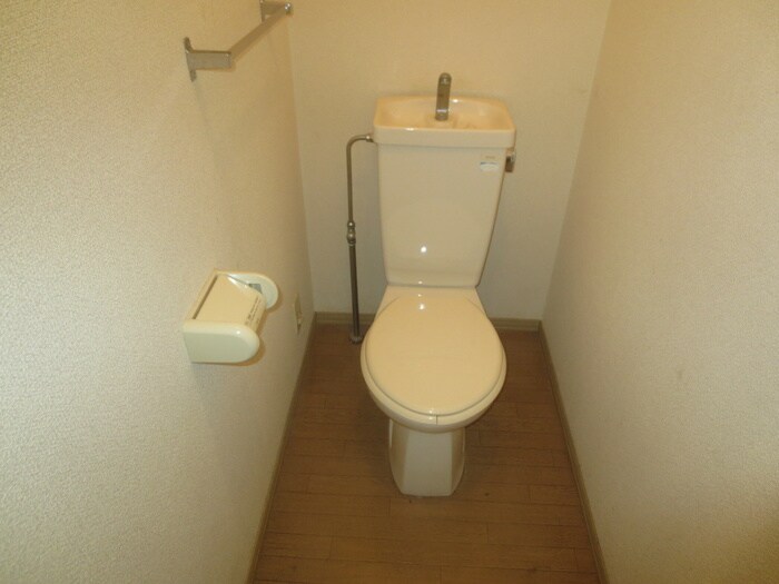 トイレ セジュ－ルサツキ