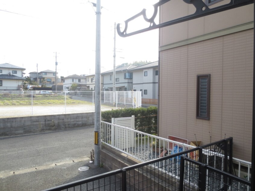 室内からの展望 セジュ－ルサツキ