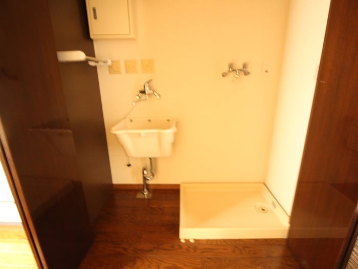 洗濯機置場 ベルメゾン平尾山荘