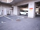 駐車場 第１０岡部ビル