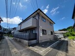 マーチハウス