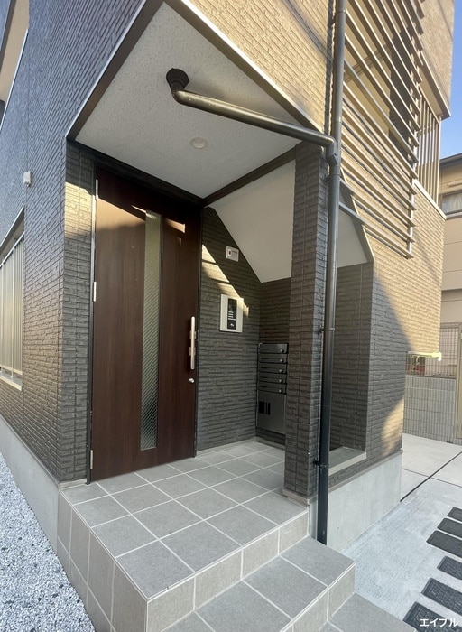 エントランス部分 パティオ五十川Ⅰ