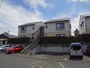 ヴィラ・サンロイヤルＦ