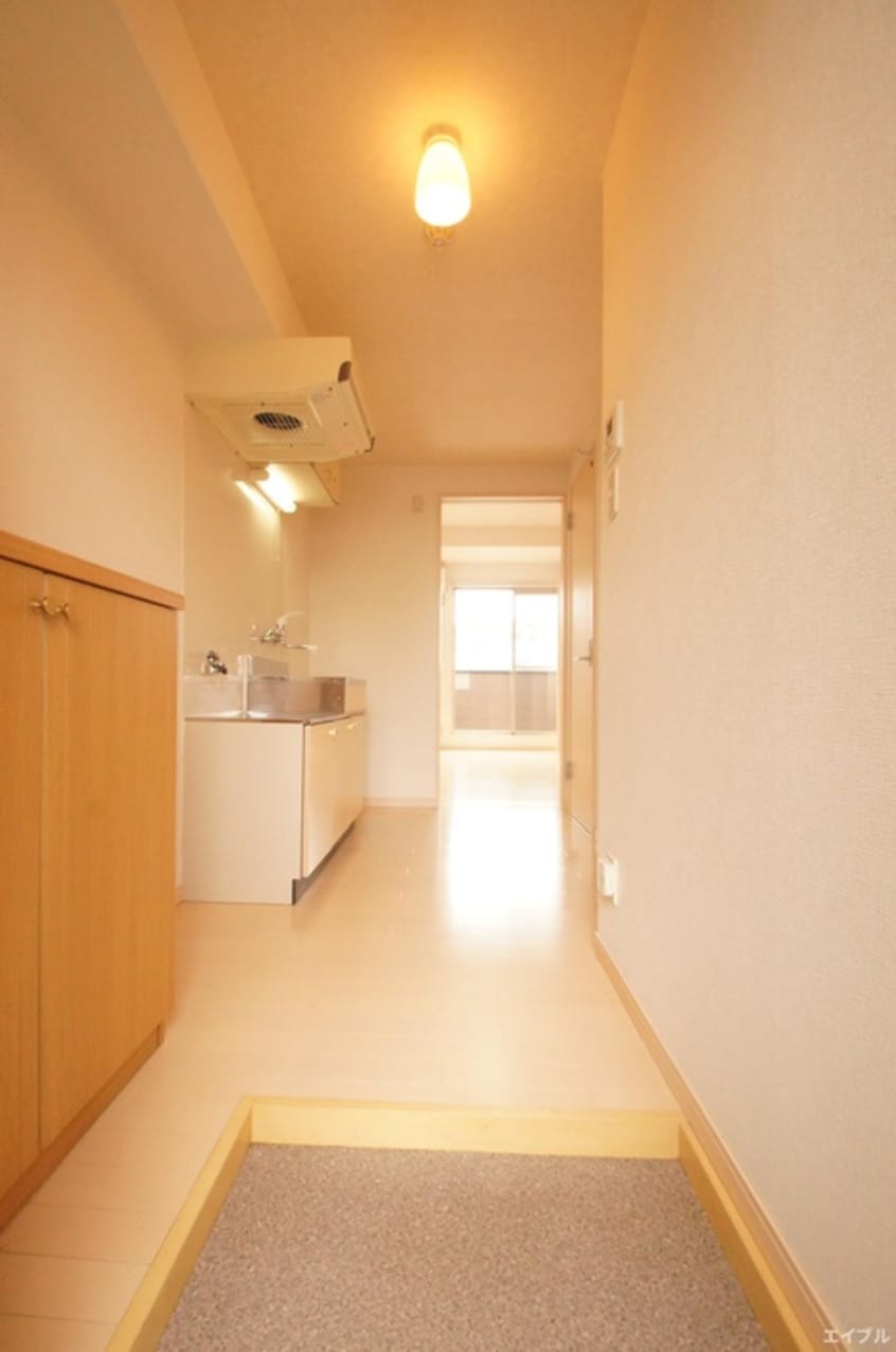 玄関 パティオ福工大前