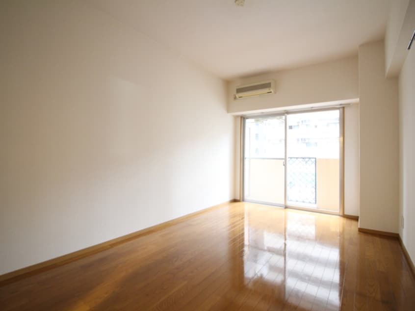 居室 エルグランド室見