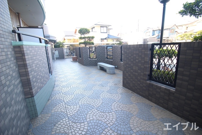 エントランス部分 コンフォールカヤノ