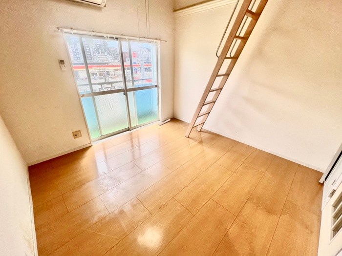 居室 レオパレス熊西