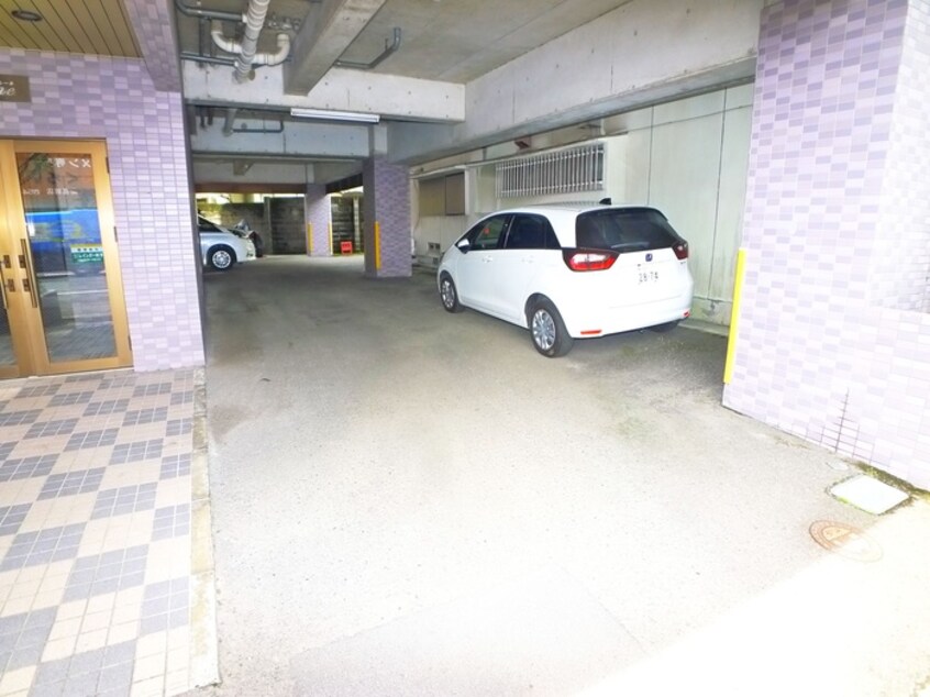 駐車場 セレーネ