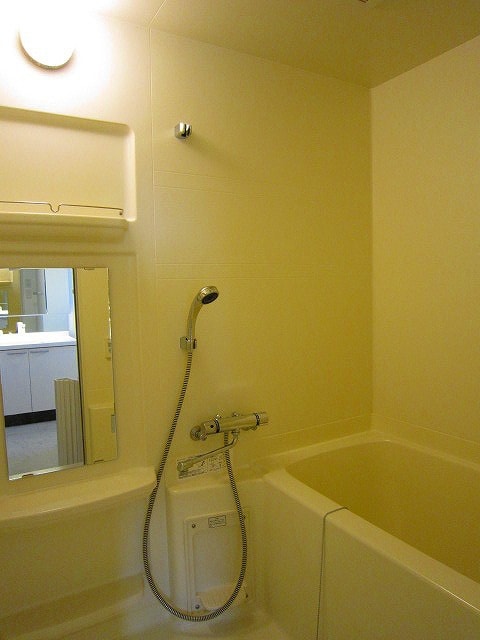 バス／シャワールーム等 レジデンス住吉