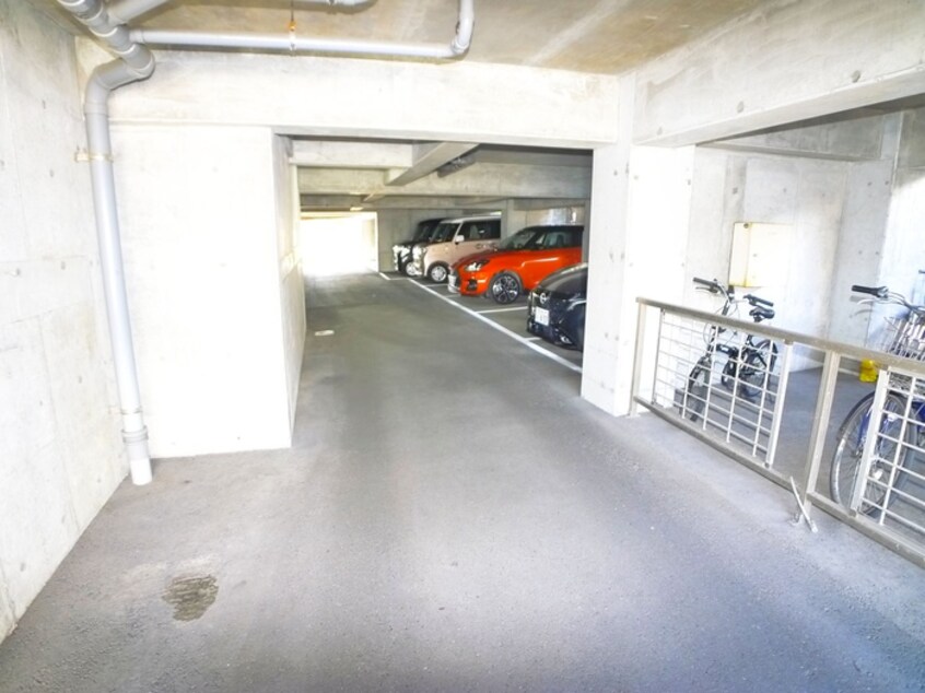 駐車場 宇宿川平ビル