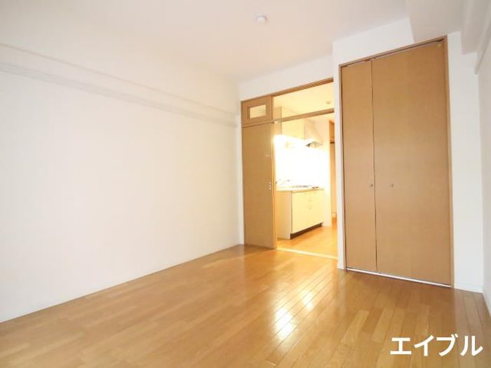 居室 ルミエ－ル別府