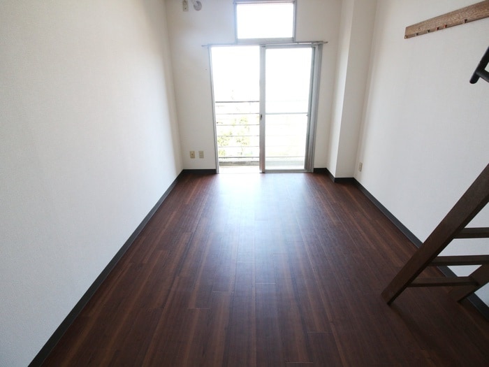 居室 クレスト黒崎