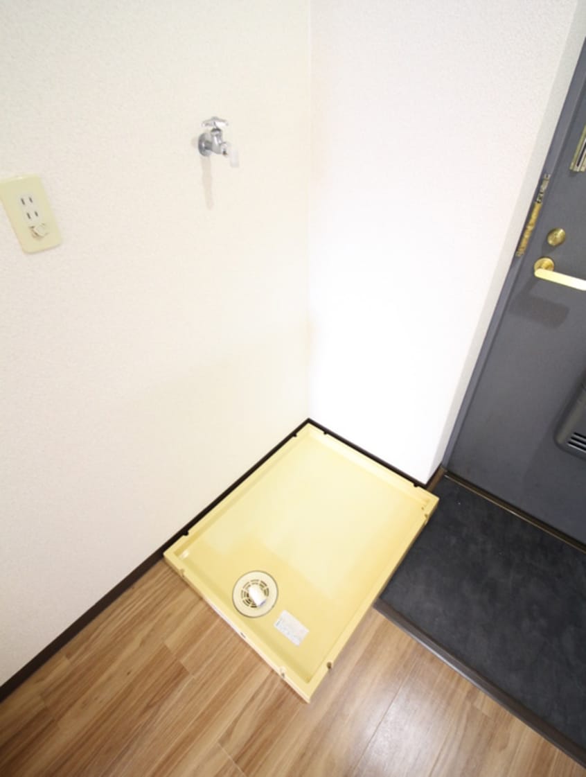 洗濯機置場 シャトレ徳力