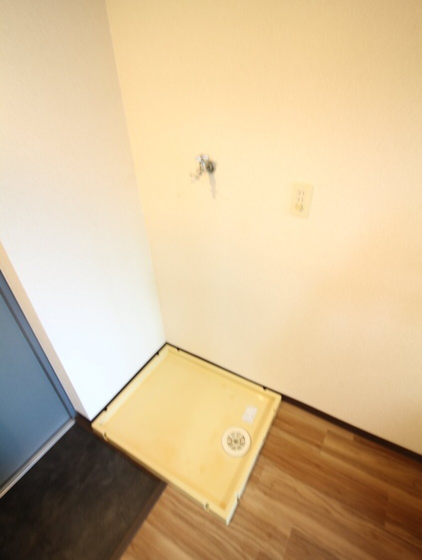 洗濯機置場 シャトレ徳力