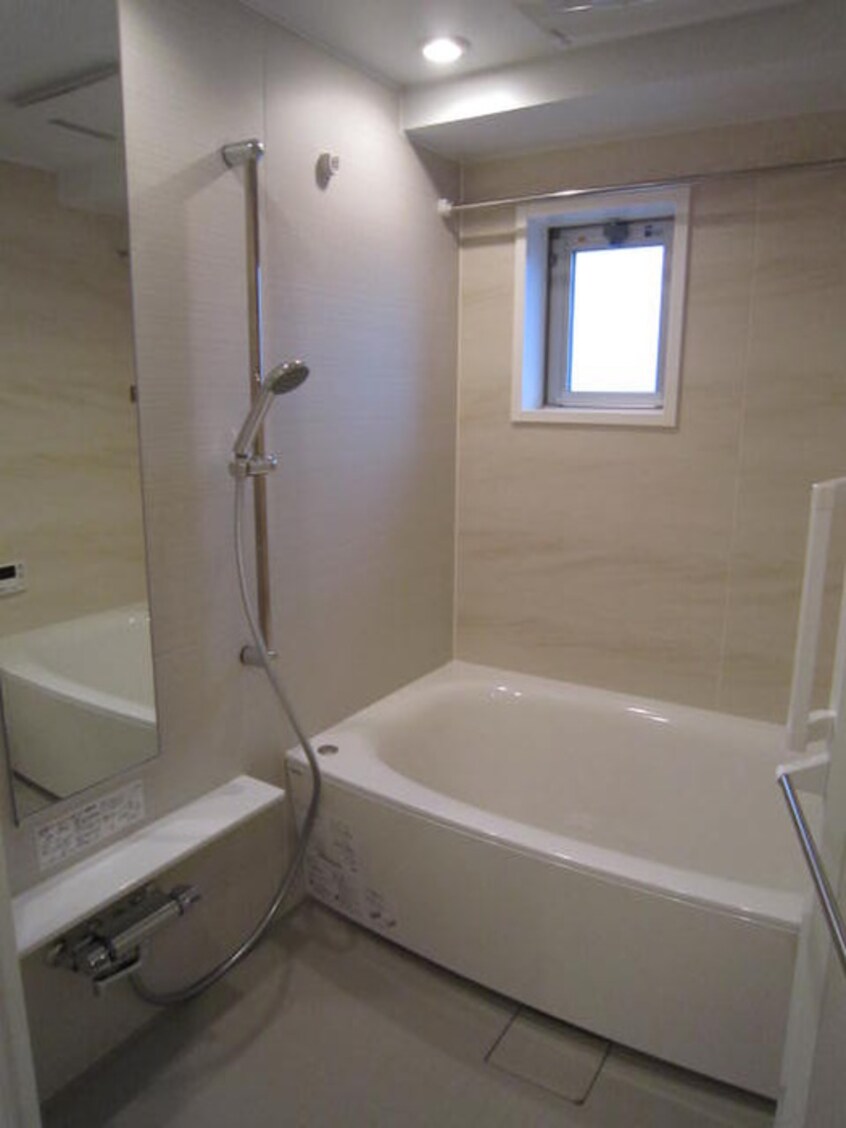 バス／シャワールーム等 ｴﾝｸﾚｽﾄGRAN博多駅前（1206）