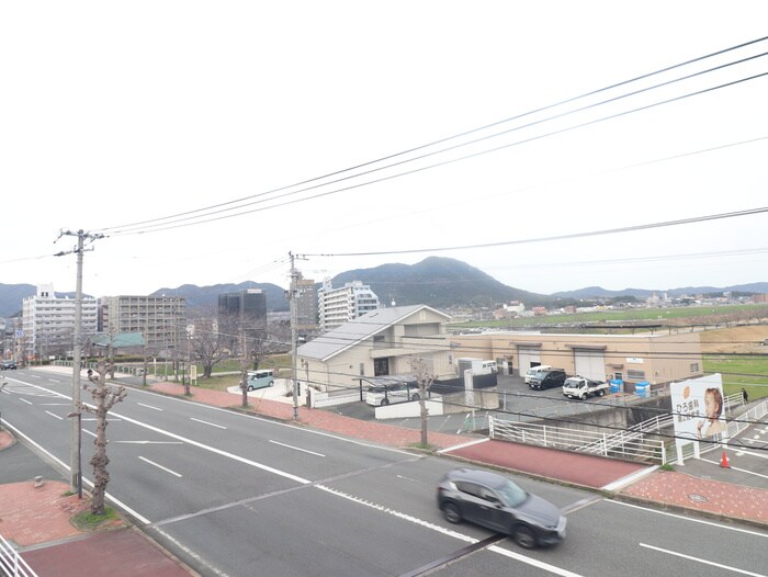 室内からの展望 ヴィレッタ赤間駅前