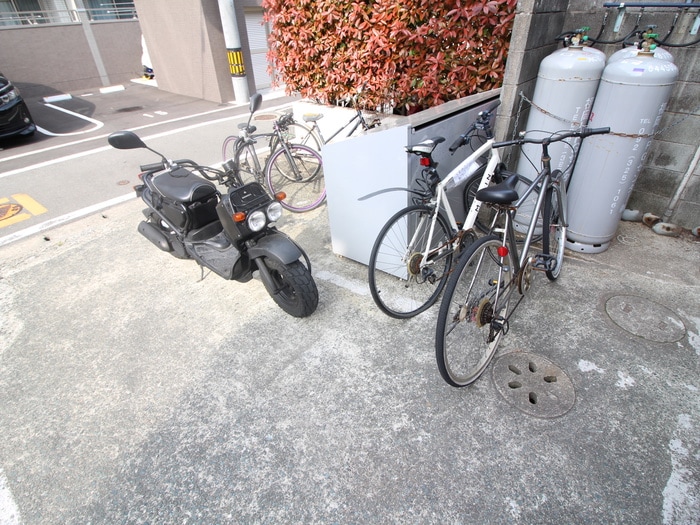 駐輪場 ルミネ姪浜