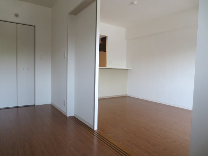 居室 プロニティ空港前