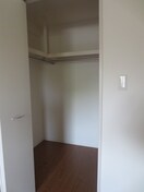 収納 プロニティ空港前