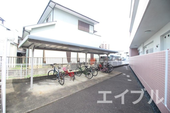 駐輪場 ルネスボナ－ル