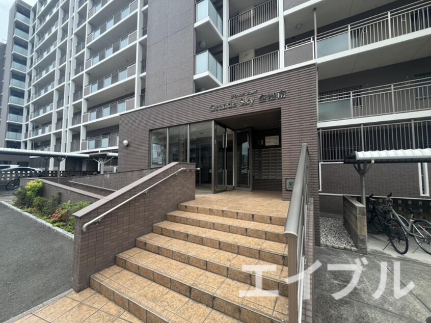 エントランス部分 グランデスカイ空港南