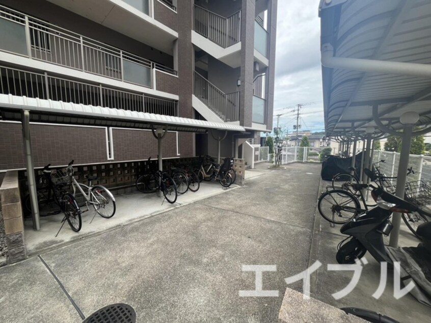 駐輪場 グランデスカイ空港南