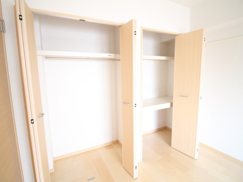 収納 グランデスカイ空港南