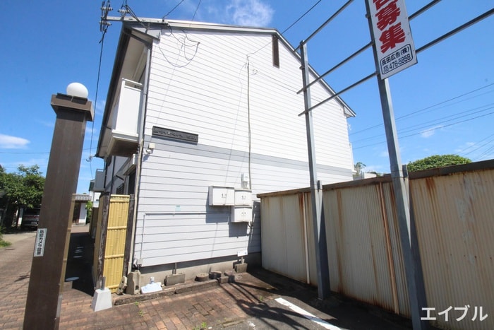 外観写真 ホワイトヴィラ柏原Ⅰ