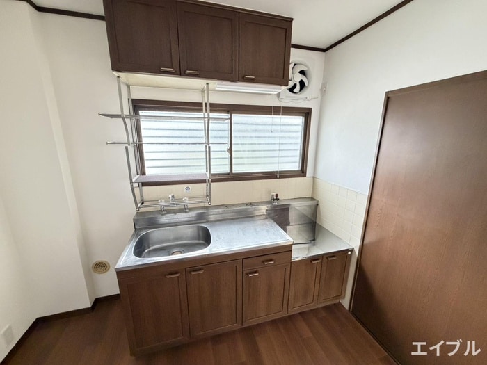 キッチン ホワイトヴィラ柏原Ⅰ