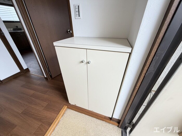 靴箱 ホワイトヴィラ柏原Ⅰ