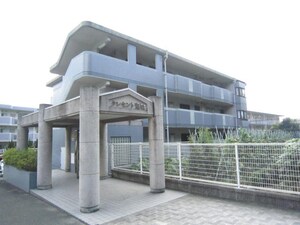 クレセント荒牧