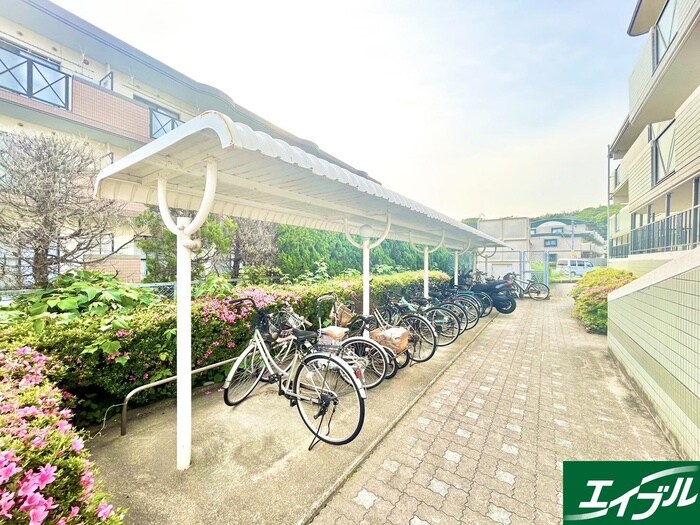 駐輪場 シャトレ和白