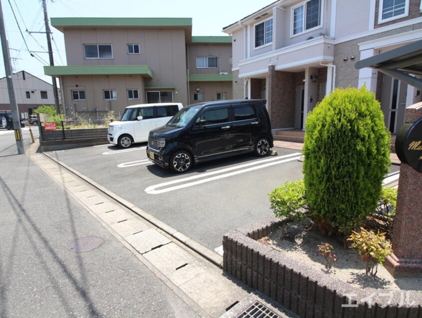 駐車場 メゾンドグリ－ンⅤ