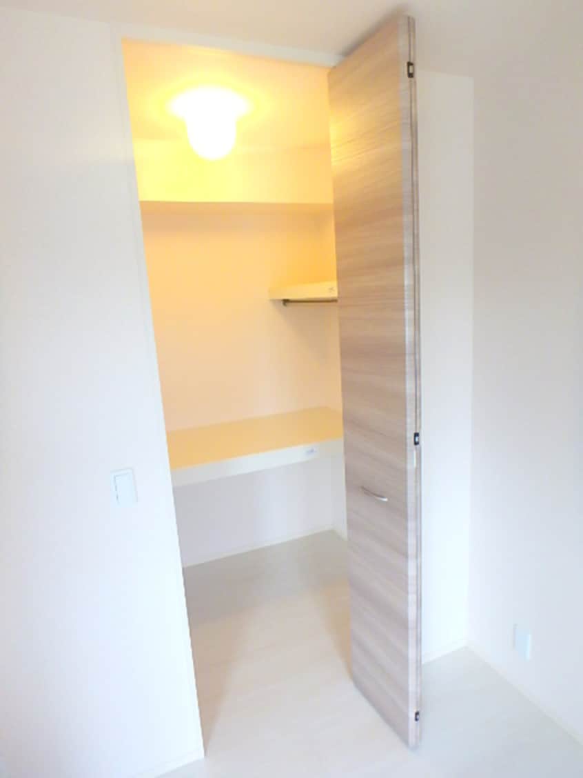 収納 ソレール　ヴィラⅡＣ