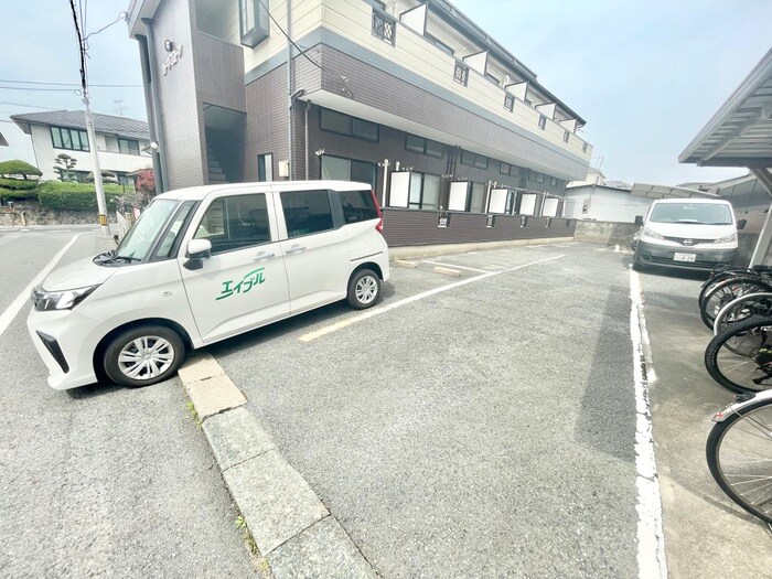 駐車場 カーサマローン