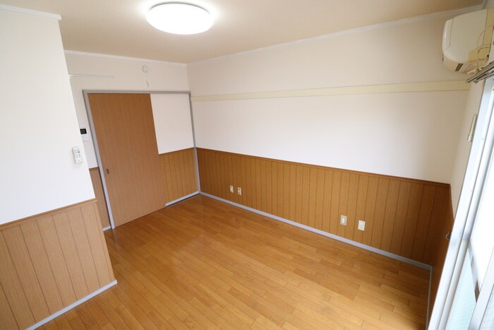 内観写真 FLAT5　池主