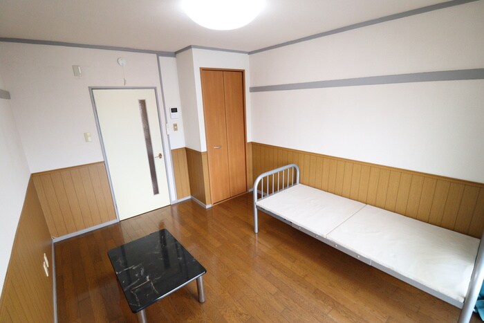 居室 FLAT5　池主