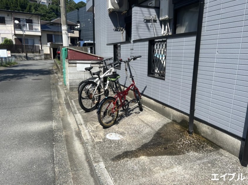 駐輪場 モーリス愛宕