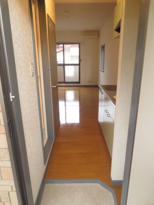 廊下 ブルーメンⅡ