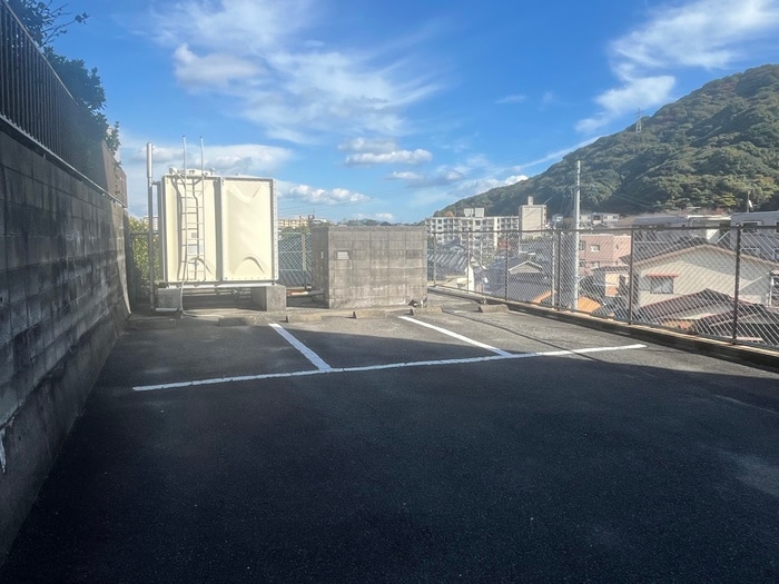 駐車場 鳴水コーポラス