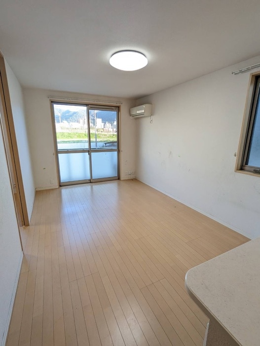 居室 ヴィラウィステリア門司C